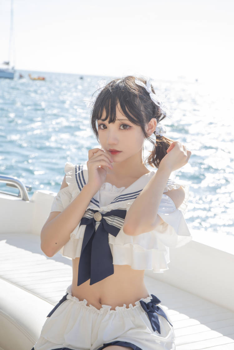 花柒Hana – 写真合集31套打包百度云下载[31T-4.12GB]